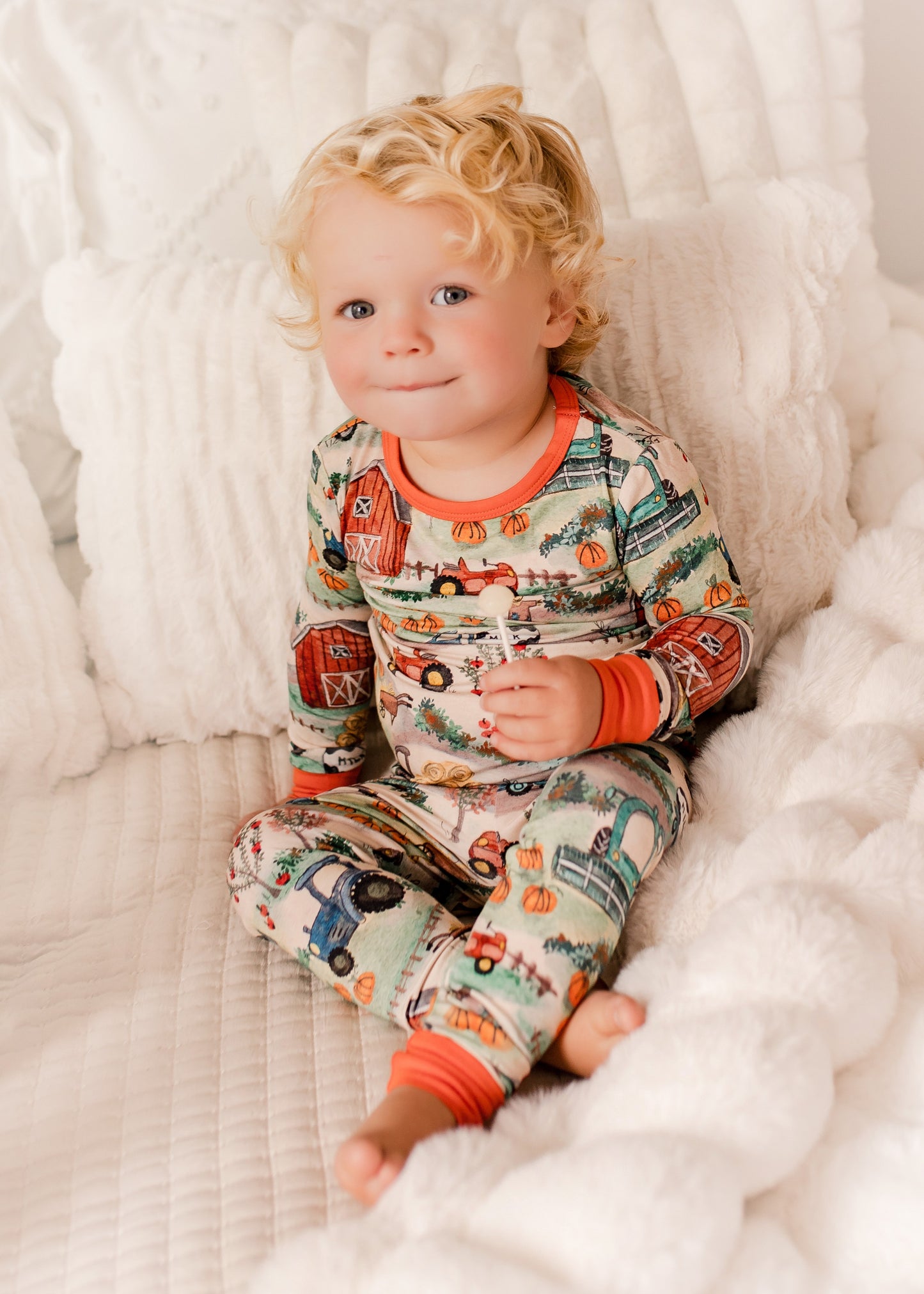 Dylan - Maine Fall Farm Two Piece Pajama Set
