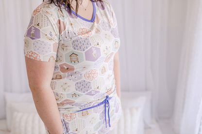 Purple Bee - Short Sleeve V-Neck Shirt