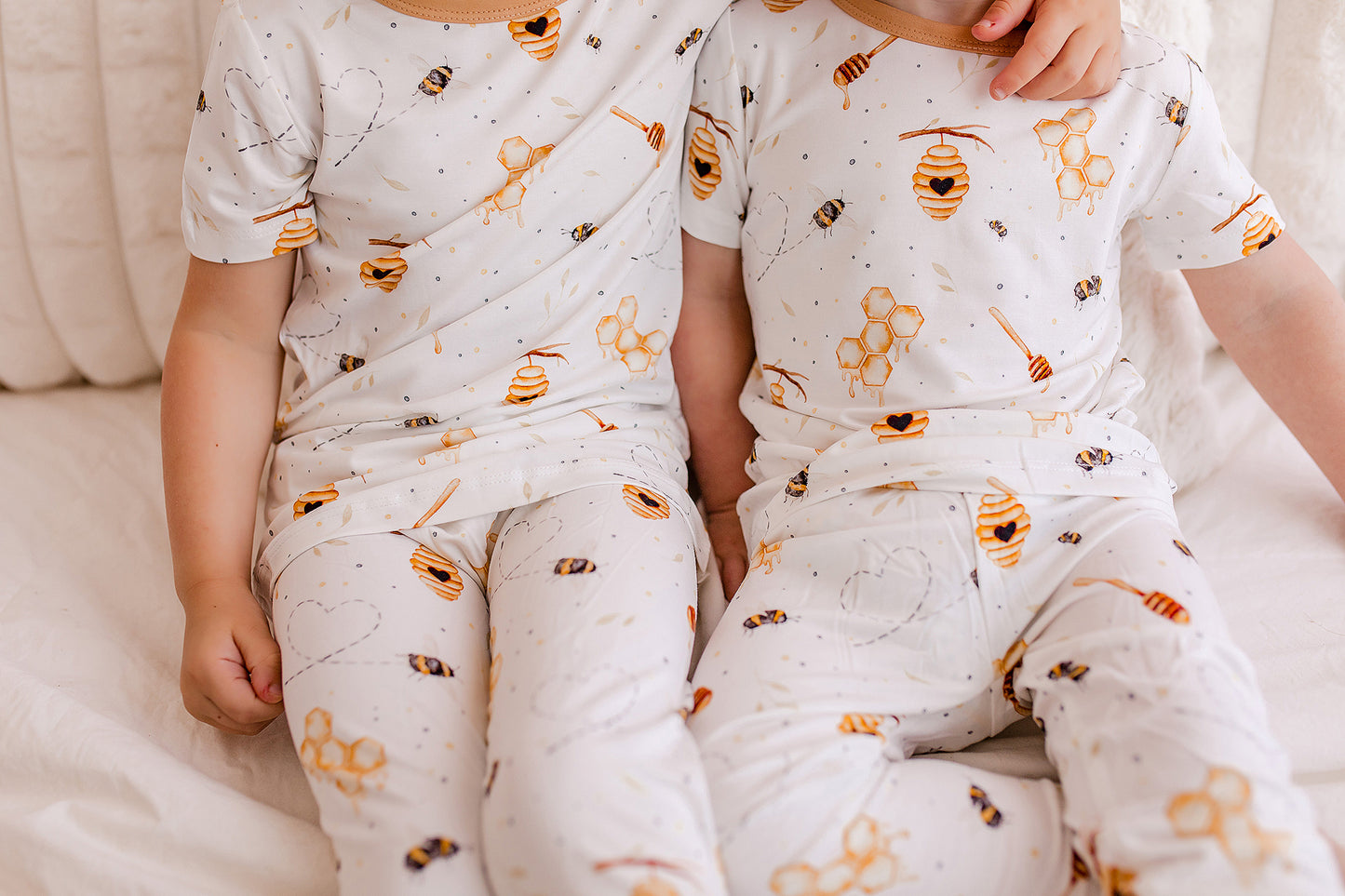 White Bee - Two Piece Pajama Set