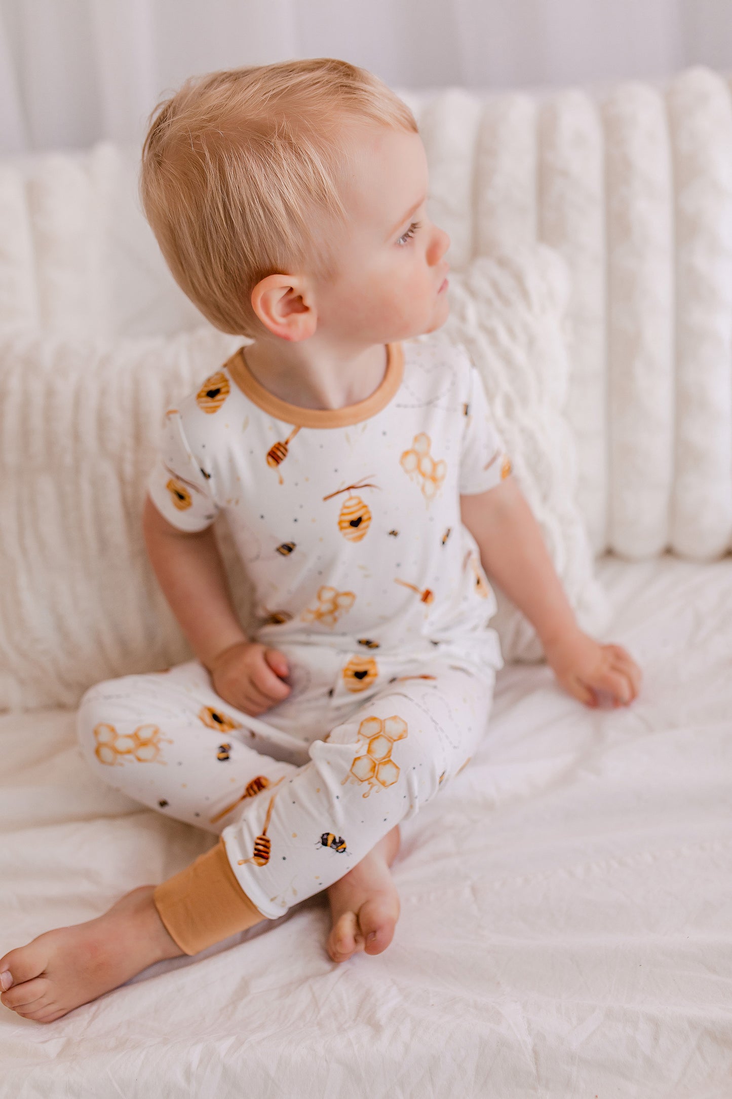 White Bee - Two Piece Pajama Set
