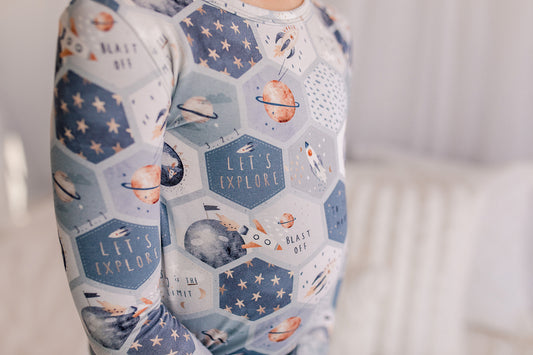 Harry - Out Of This World Two Piece Pajama Set