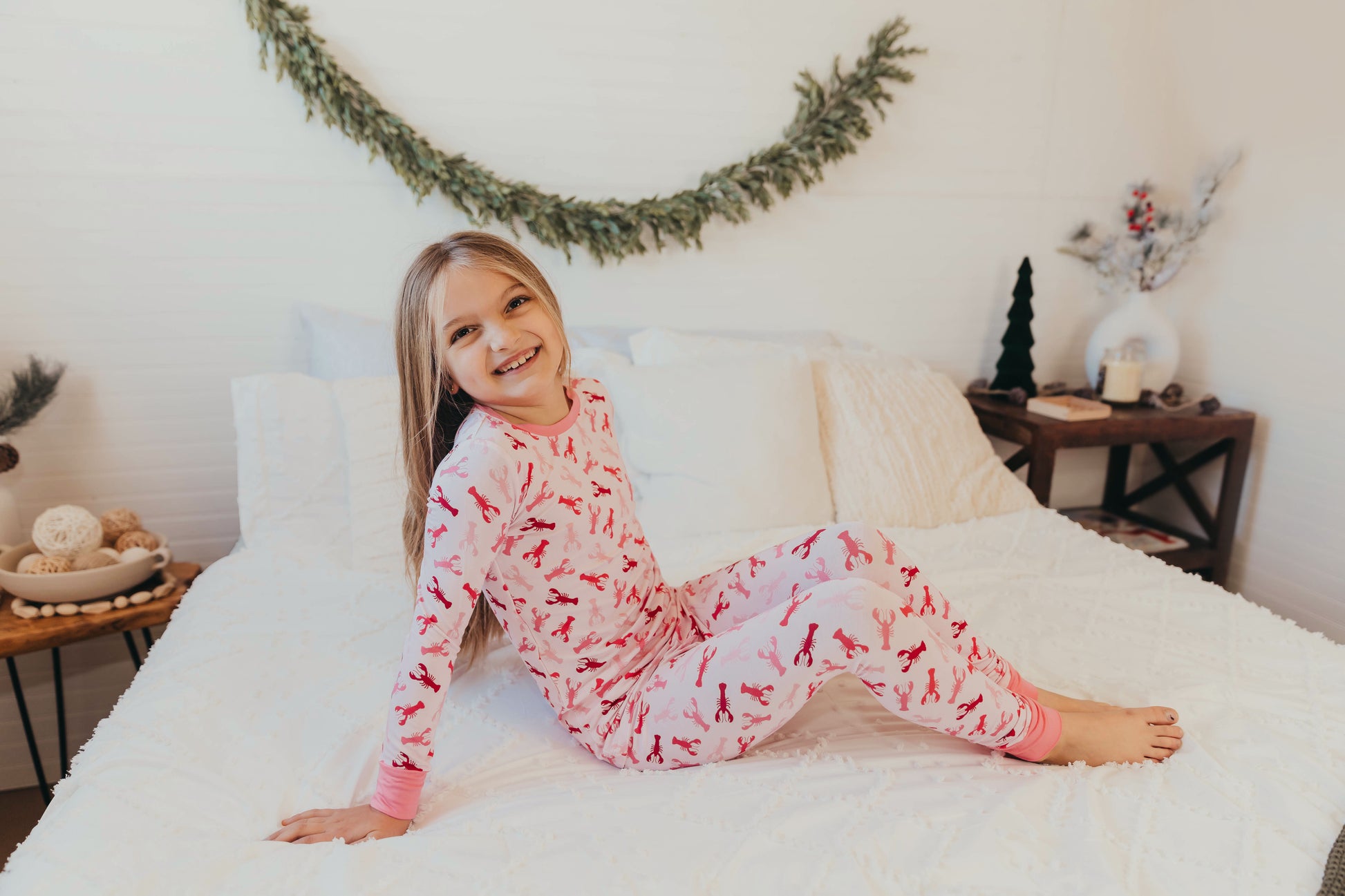 Pink Maine Lobster Vibrant Pink Soft Pink Two Piece Toddler Pajama Set  size 6T