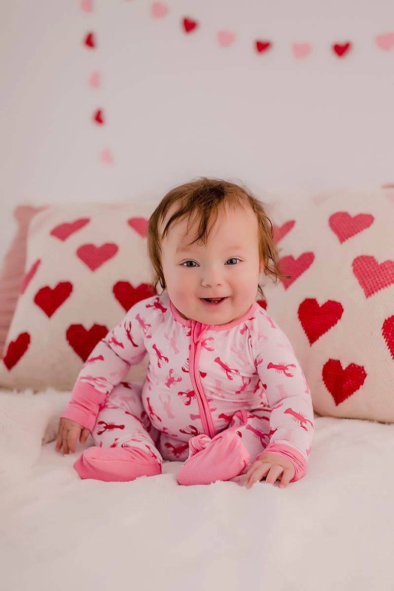 Pink Maine-inspired lobster zippy romper for toddlers, size 12–18 months, featuring playful lobster print and soft bamboo fabric.